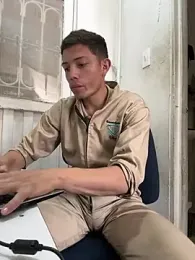 santiObrero webcam model stream image