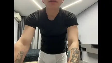 MaxWoolf webcam stripchat model stream image