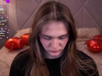 DiamondGoldie webcam model stream image