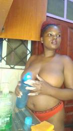 Poppy_5 webcam model stream image