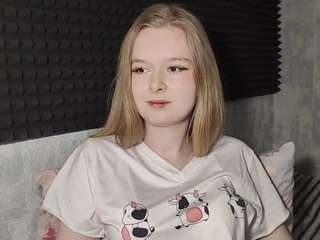 keshiavondracek webcam camsoda model stream image