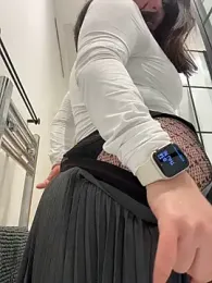 sukhakunis1 webcam model stream image