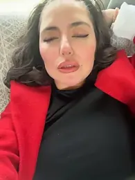 sukhakunis1 webcam model stream image