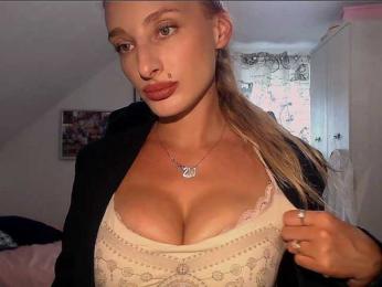 MarilynShow webcam bongacams model stream image