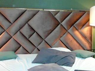 Sophia Loreen webcam model stream image