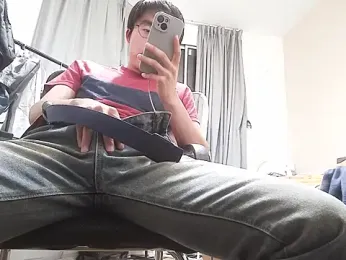 leeyoung_ webcam model stream image