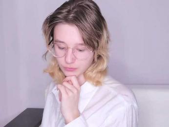 SilvaDevil webcam model stream image