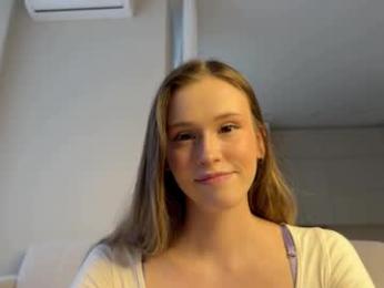 vi_world webcam chaturbate model stream image