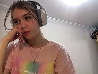 otilialingerfelter webcam model stream image