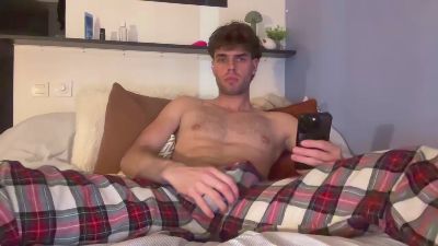 TheBrokeScholar webcam model stream image