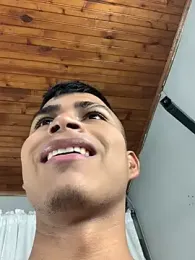 Emiliano_Reyes webcam model stream image