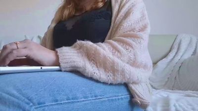 Girlluna webcam cam4 model stream image