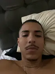 Ilovepancackes webcam model stream image