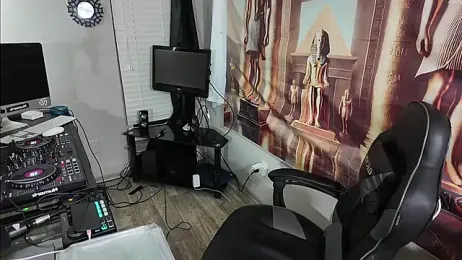 Triggerhappycj100 webcam model stream image