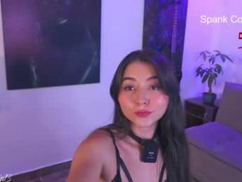 bellapazzia13 webcam chaturbate model stream image