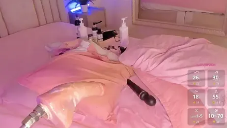 Saekohofman webcam stripchat model stream image