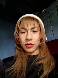 Evehamp webcam stripchat model stream image