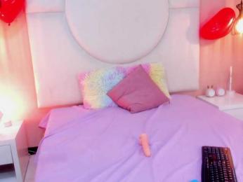 Heily-Queen webcam model stream image