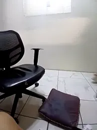 Mia_Novikov webcam stripchat model stream image