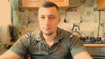 NiksLaRedhott webcam model stream image