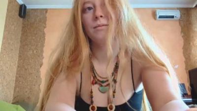 MickeyAnway webcam model stream image