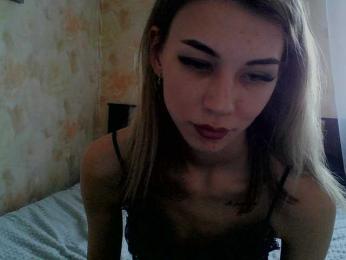 Kiitaa webcam model stream image