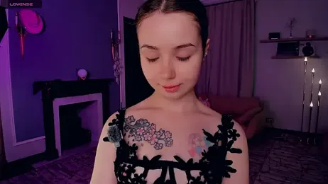 DominikaElis webcam stripchat model stream image