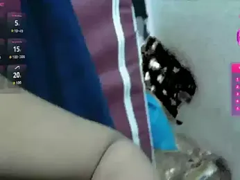 PreetyKitten webcam model stream image