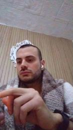 Viki84 webcam model stream image