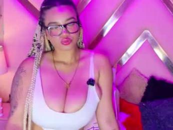 malaikabrown webcam model stream image