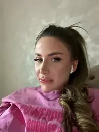 AshleySinn webcam model stream image