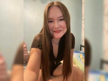 Yanami99 webcam model stream image