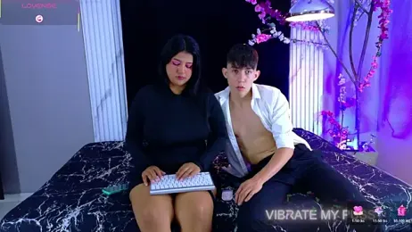 Danteandviolete_cr webcam stripchat model stream image