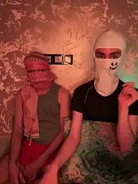 HitShelf webcam stripchat model stream image