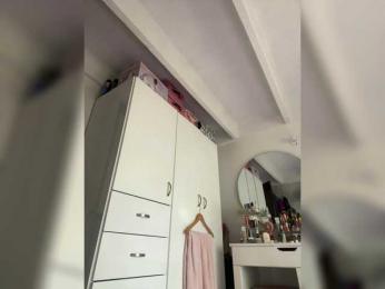 SallyeLeins webcam bongacams model stream image