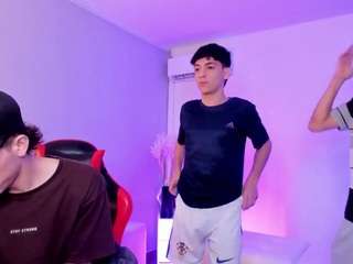 dan-bull90 webcam camsoda model stream image