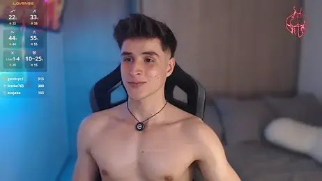 thomklein webcam stripchat model stream image