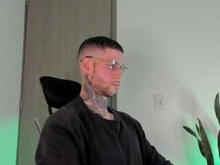 James Leeandros webcam flirt4free model stream image