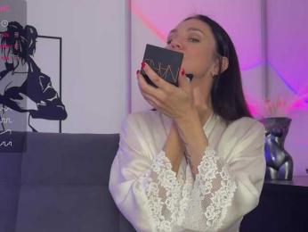 F_A_M_E webcam model stream image