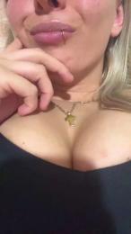 Lareini1 webcam model stream image