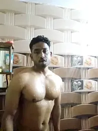 Rabi_BULKBEAST webcam model stream image