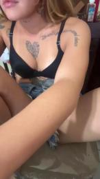 Angel_hot35 webcam model stream image