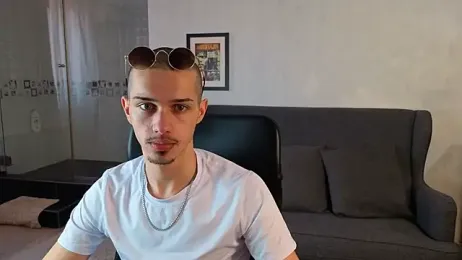 KaydenDrew webcam model stream image