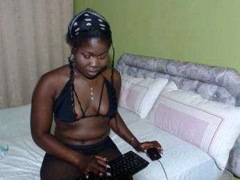 Cuddle-Cate webcam model stream image