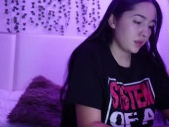 emma_johnson_ webcam model stream image