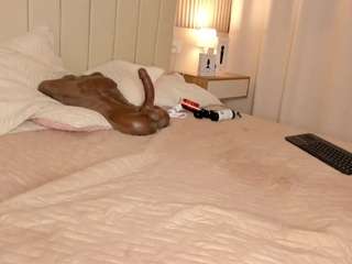 rubi-foxx22 webcam camsoda model stream image