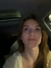 -AngelAri- webcam stripchat model stream image