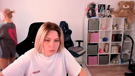 hotblonds webcam stripchat model stream image