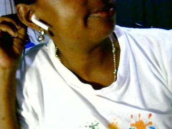 Anshia webcam bongacams model stream image