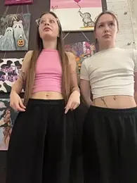 mmelicious webcam model stream image